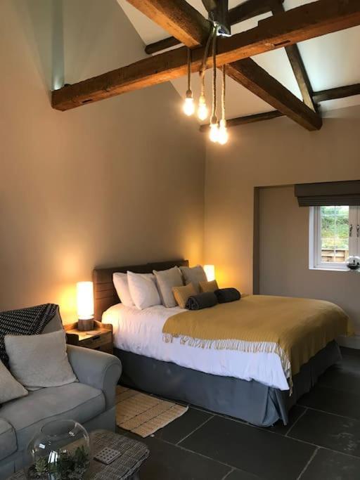 Luxury Barn Conversion At Rudding ฮาร์โรเกต ภายนอก รูปภาพ